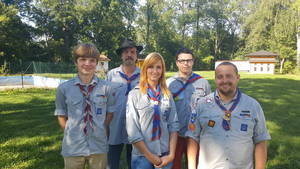 Gewählte Stammesleitung des VCP Stamm Drei Gleichen: Clemens Riese, Michael Göring, Nancy Linßer, Scott Quade und Udo Wich Heiter (v.L.n.R.)