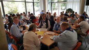 Nudeln mit Tomatensoße: Pfadfinder speisen in der Kantine des Thüringer Landtags